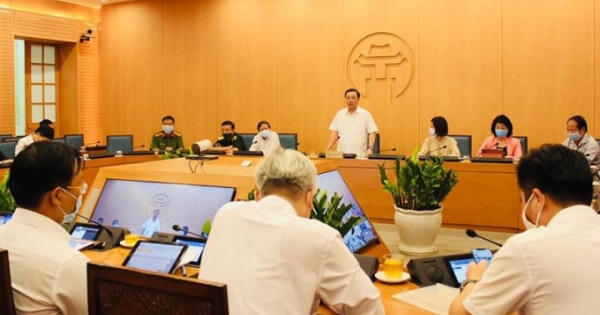 Hà Nội kiên quyết dừng các sự kiện đông người không cần thiết
