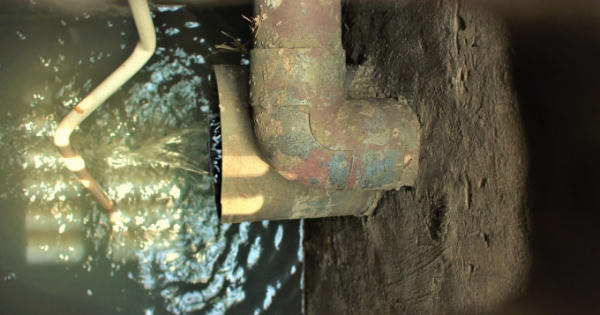 Bản tin Bất động sản Plus: KĐT Tân Tây Đô xả nước bẩn ầm ầm, Hải Phát có trách nhiệm gì?