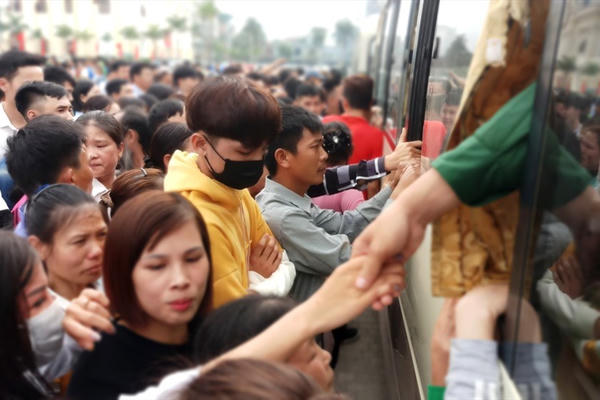 Trốn nghĩa vụ quân sự, một thanh niên bị xử phạt 62,5 triệu đồng và buộc chấp hành nhập ngũ Trốn nghĩa vụ quân sự, một thanh niên bị xử phạt 62,5 triệu đồng và buộc chấp hành nhập ngũ