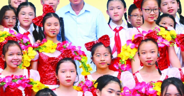 Báo Lao động và Xã hội ra mắt ấn phẩm “Vì trẻ em" Báo Lao động và Xã hội ra mắt ấn phẩm “Vì trẻ em"