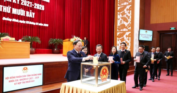 Ông Nghiêm Xuân Cường được bầu giữ chức Phó Chủ tịch UBND tỉnh Quảng Ninh Ông Nghiêm Xuân Cường được bầu giữ chức Phó Chủ tịch UBND tỉnh Quảng Ninh