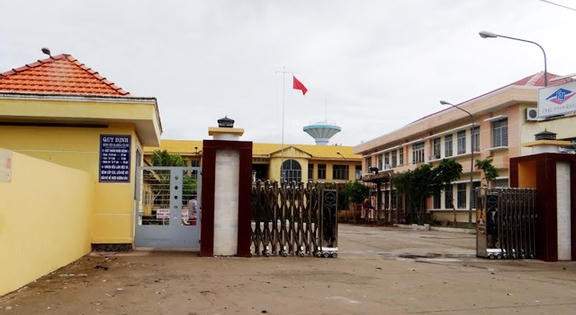 Trà Vinh đình chỉ công tác Phó Giám đốc Trung tâm y tế huyện vì thiếu trách nhiệm về phòng, chống dịch