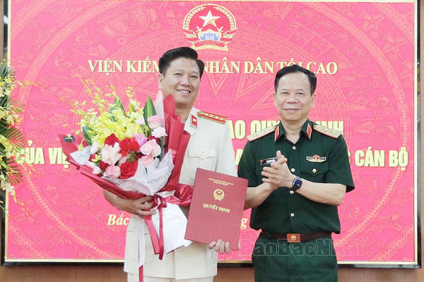 Bổ nhiệm ông Đoàn Anh Phương giữ chức Viện trưởng Viện Kiểm sát nhân dân tỉnh Bắc Ninh mới Bổ nhiệm ông Đoàn Anh Phương giữ chức Viện trưởng Viện Kiểm sát nhân dân tỉnh Bắc Ninh mới