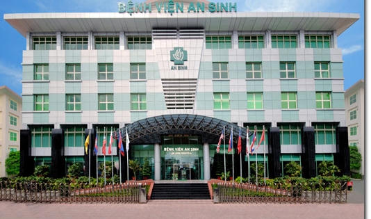 Nữ bệnh nhân chết do tiêm thuốc hay do thức ăn? Nữ bệnh nhân chết do tiêm thuốc hay do thức ăn?