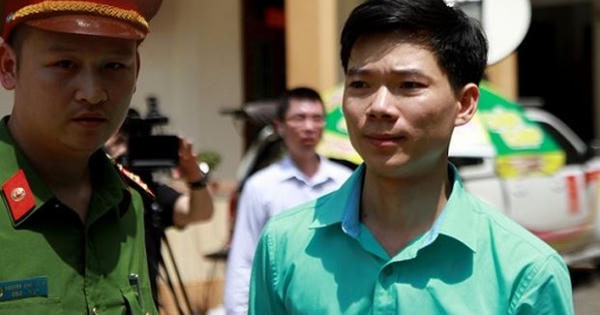 Bác sĩ Lương đối chất với điều tra viên về 'lời khai mớm cung' Bác sĩ Lương đối chất với điều tra viên về 'lời khai mớm cung'