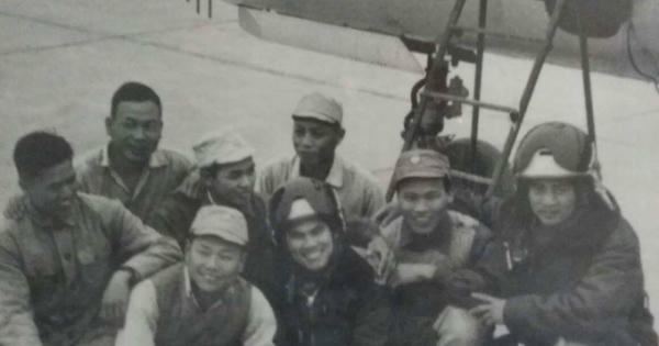 Cựu phi công Nguyễn Văn Lý nói về cuộc không kích giữa quân ta và quân địch năm 1975