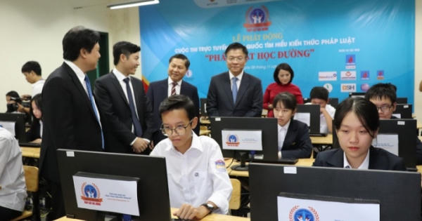 Phát động Cuộc thi trực tuyến toàn quốc “Pháp luật học đường” Phát động Cuộc thi trực tuyến toàn quốc “Pháp luật học đường”