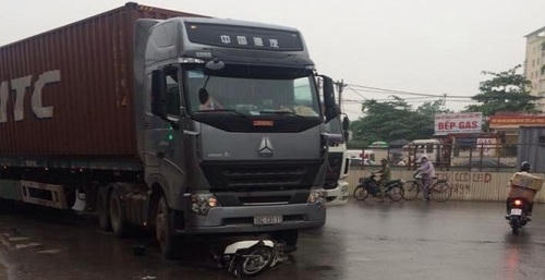 Hà Nội: Báo động mất ATGT tại Ngã tư Nhổn Hà Nội: Báo động mất ATGT tại Ngã tư Nhổn