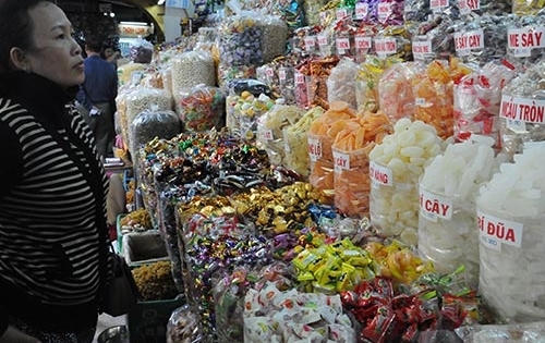 Suýt gặp họa vì bánh mứt Trung Quốc giả danh 'hàng nhà làm'