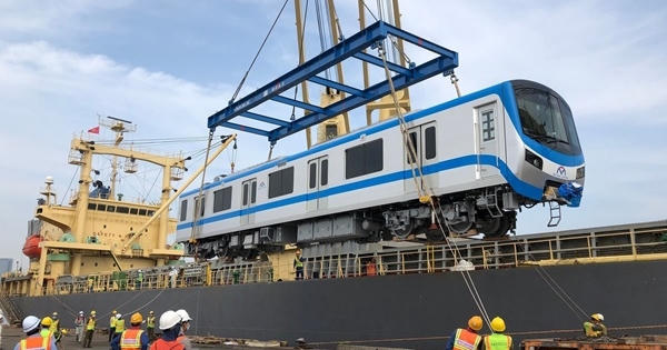 Nhập khẩu 17 đoàn tàu metro Bến Thành - Suối Tiên trong năm 2022