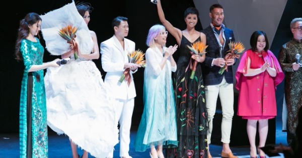 Hoa hậu H’Hen Niê, Á hậu Hoàng Thùy, Á hậu Mâu Thủy giữ vai trò vedette đêm bế mạc Vietnam International Fashion Week 2018