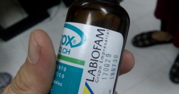 Bản tin Tiêu dùng 72h: Hỗn tạp sản phẩm Vidatox - Ai ai cũng có hàng "xách tay"!