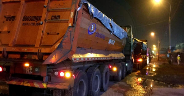 Kiến nghị tịch thu hơn 700 tấn than đá trong vụ bắt đoàn xe vua ở Đồng Nai