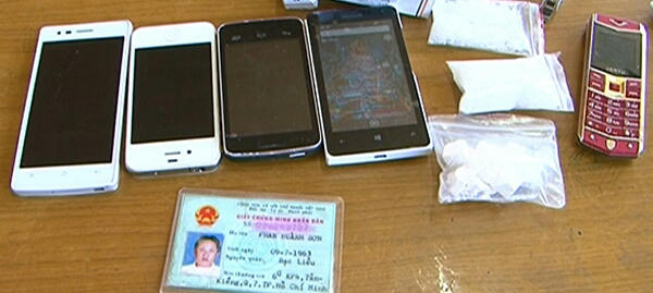 Lâm Đồng: Mật phục và bắt đối tượng vận chuyển trái phép chất ma túy