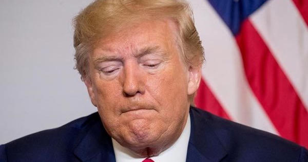 Ông Trump bị luận tội, đồng minh 'tung hỏa mù'