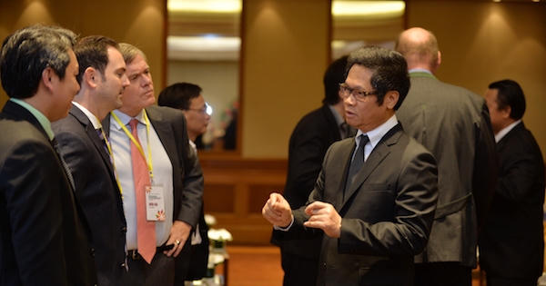 Phát triển nhân văn và bao dung là “giấy thông hành thế hệ mới” cho doanh nghiệp ra toàn cầu Phát triển nhân văn và bao dung là “giấy thông hành thế hệ mới” cho doanh nghiệp ra toàn cầu