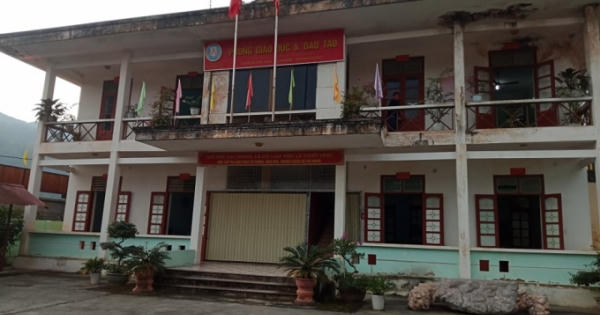 Hà Giang: Kỉ luật bằng hình thức khiển trách đối với Trưởng phòng Giáo dục huyện Yên Minh