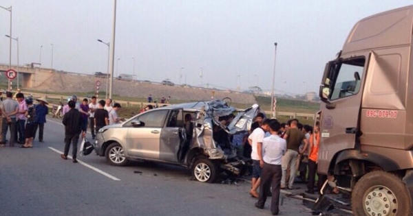 Hoãn phiên tòa phúc thẩm vụ tài xế lùi xe trên cao tốc khiến 4 người tử vong