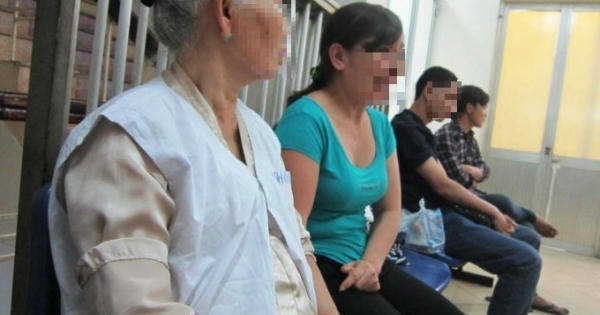 Nữ sinh bị tạt axit tại Sài Gòn tâm sự gì với mẹ trước ngày gặp nạn?