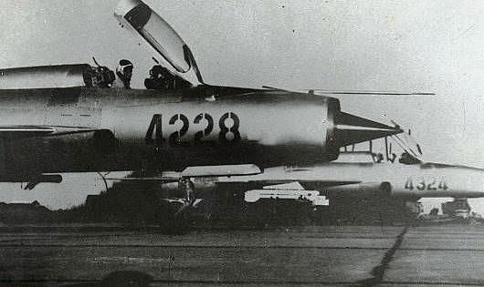 Phi công trẻ VN 250 giờ bay 'hạ đo ván' phi công Mỹ 7.300 giờ bay