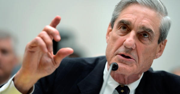 Trận đấu bắt đầu