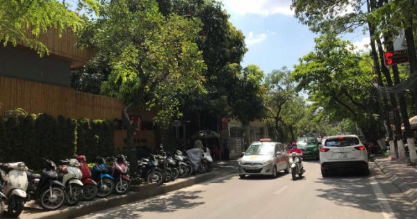 Công trình vi phạm Dự án mương thoát nước Phan Kế Bính sao còn "nhởn nhơ" sau chỉ đạo của Phó Thủ tướng