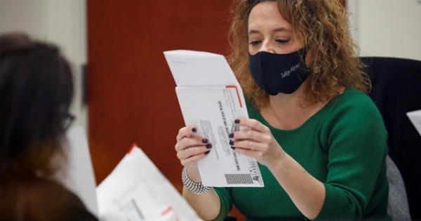 Chiến dịch Trump thua kiện ở Michigan và Georgia