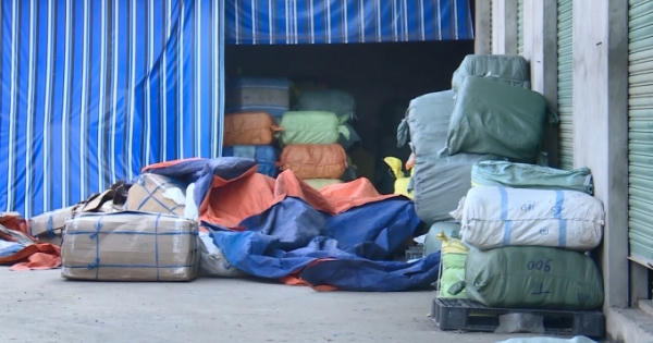 An Giang: Lực lượng chức năng truy quét các điểm tập kết hàng trăm tấn hàng lậu