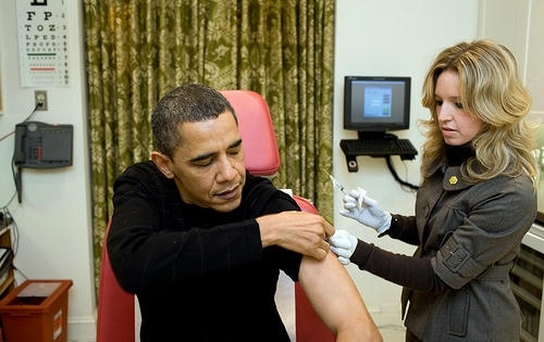 Obama được chăm sóc sức khỏe như thế nào khi công du nước ngoài