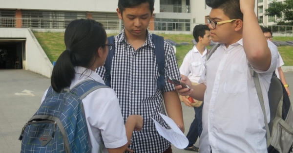 Gợi ý đáp án môn Toán vào lớp 10 trường chuyên tại Hà Nội