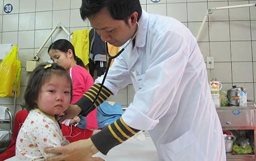 Phu huynh cẩn trọng với những bệnh thường gặp ở trẻ em vào mùa hè