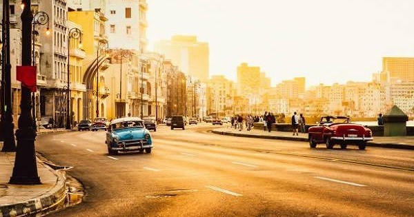 Cuba lên án Mỹ 'triệt' đường của khách du lịch