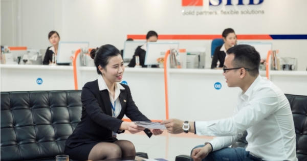 SHB ưu đãi lãi suất và tặng bảo hiểm cho các khách hàng cá nhân vay vốn SHB ưu đãi lãi suất và tặng bảo hiểm cho các khách hàng cá nhân vay vốn