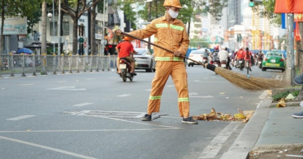 TPHCM: Buồn vui tâm sự công nhân vệ sinh trong Ngày Quốc tế Lao động 1/5
