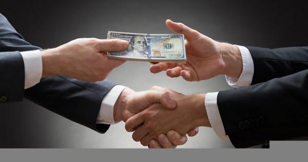 Thời cuộc và lòng yêu nước: Bài 2 - Lợi ích nhóm “vấy bẩn” đời sống tinh thần xã hội Thời cuộc và lòng yêu nước: Bài 2 - Lợi ích nhóm “vấy bẩn” đời sống tinh thần xã hội