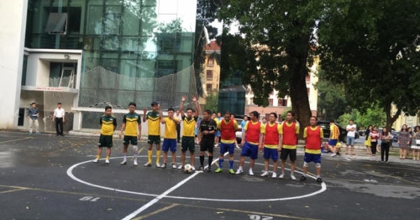 Ngày 4, Giải bóng đá VP Bộ Tư pháp lần 3: Cuộc chiến không cân sức