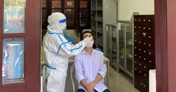 Bắc Ninh: Tất cả thí sinh tham dự Kỳ thi tốt nghiệp THPT sẽ được xét nghiệm Covid-19 Bắc Ninh: Tất cả thí sinh tham dự Kỳ thi tốt nghiệp THPT sẽ được xét nghiệm Covid-19