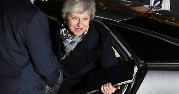 Chiến thắng mà cay đắng Chiến thắng mà cay đắng