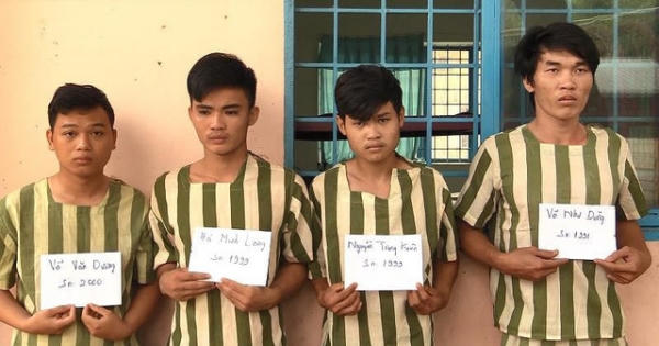 Chồng rủ bạn 'tra tấn' vợ vì đăng ảnh chụp với người khác