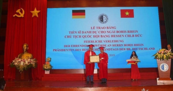 Trường Đại học Luật Hà Nội: Trao bằng tiến sĩ danh dự cho ngài Boris Rhein Cộng hòa Đức