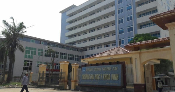 Nghệ An: Một trường Đại học lại “gặp khó” khi chọn hiệu trưởng mới Nghệ An: Một trường Đại học lại “gặp khó” khi chọn hiệu trưởng mới