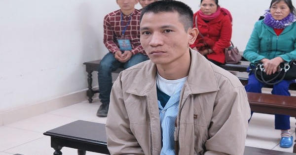 Mâu thuẫn vì 20 nghìn tiền cước taxi, chém đồng nghiệp suýt mất mạng