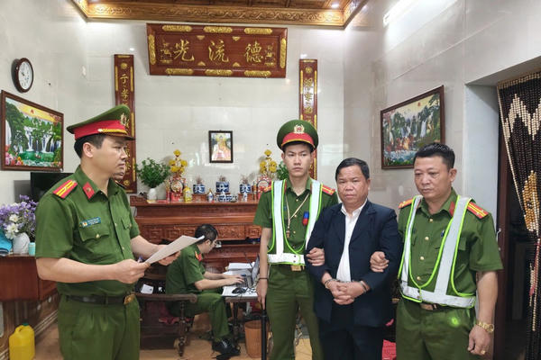 Bắt khẩn cấp đối tượng giả danh luật sư, chiếm đoạt 31 triệu đồng của người dân