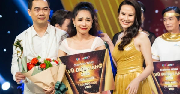 Việt Hương so sánh giọng hát Tân Quán quân “Vũ điệu vàng” với Phương Thanh