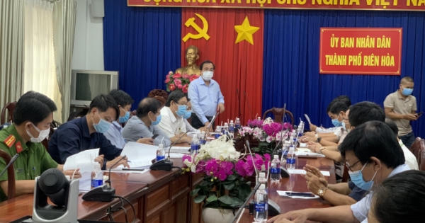 Đồng Nai họp khẩn về trường hợp F1 Covid-19 có nguy cơ cao trong KCN Amata Đồng Nai họp khẩn về trường hợp F1 Covid-19 có nguy cơ cao trong KCN Amata