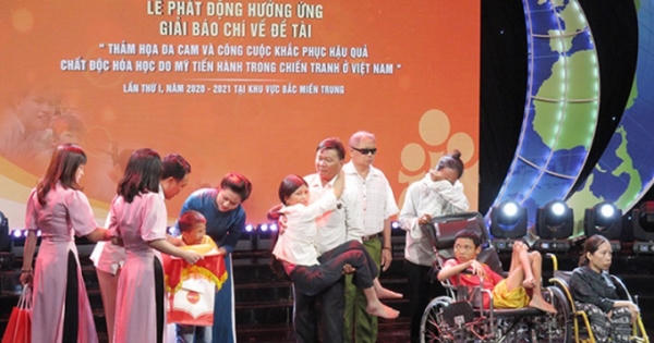 Phát động Cuộc thi viết về “Thảm họa da cam” tại khu vực Bắc Trung bộ Phát động Cuộc thi viết về “Thảm họa da cam” tại khu vực Bắc Trung bộ