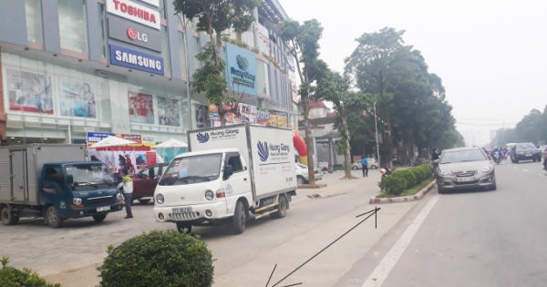 Nghệ An: Doanh nghiệp tự ý tháo dỡ dải phân cách trên quốc lộ, ngành chức năng ở đâu?