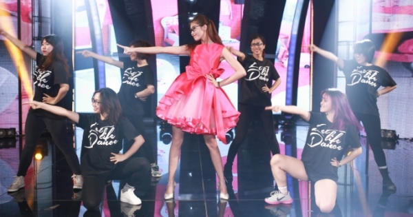 Quỳnh Châu lần đầu hoá búp bê babie nhảy sexy