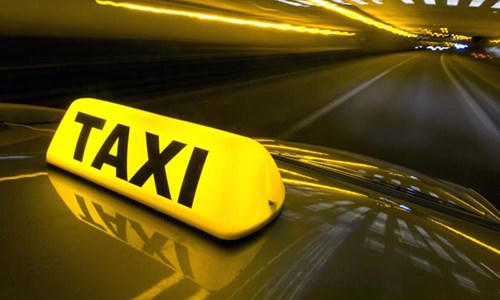 Tên nghiện ma tuý cướp xe taxi lĩnh án