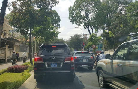 Ngành công an mua bốn xe Lexus ở Sóc Trăng
